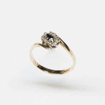 9ct Gold Sapphire/Diamond Ring